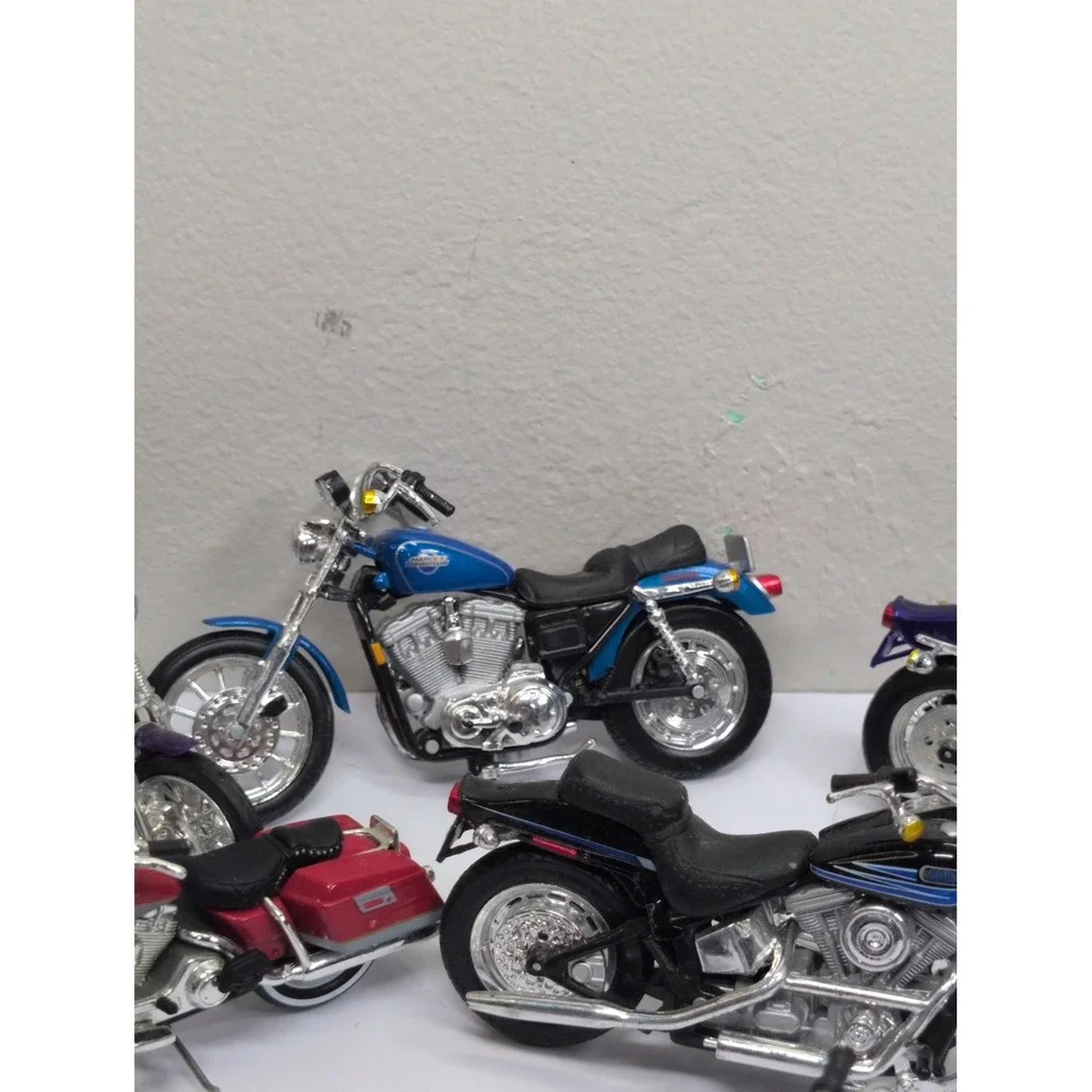 Motorcycle Toy Lot Of 6 Mostly Maisto